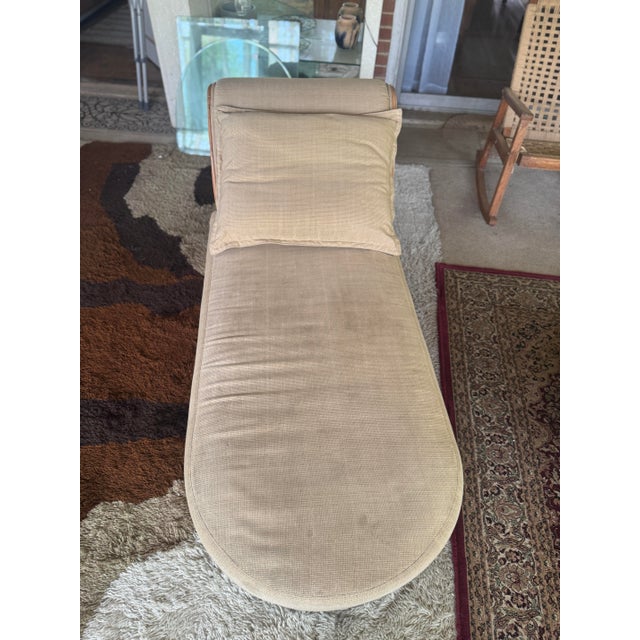 1970s Sculptural Reed Scroll Arm Chaise Lounge For Sale - Image 4 of 10