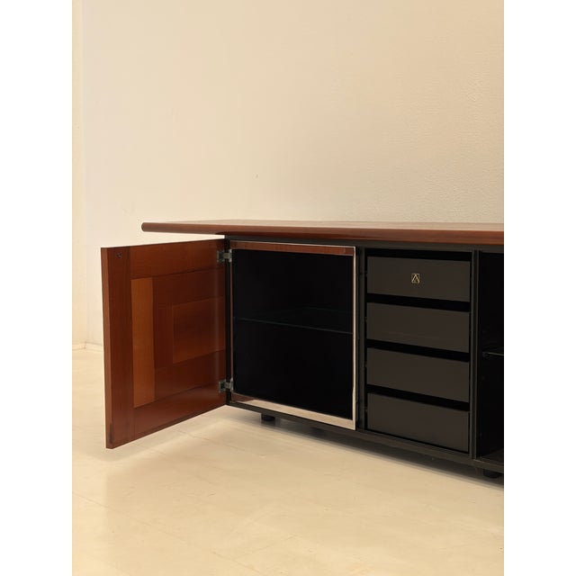 Sheraton-Style Low Sideboard by Giotto Stoppino and Ludovico Acerbis for Acerbis, 1970s For Sale - Image 11 of 18