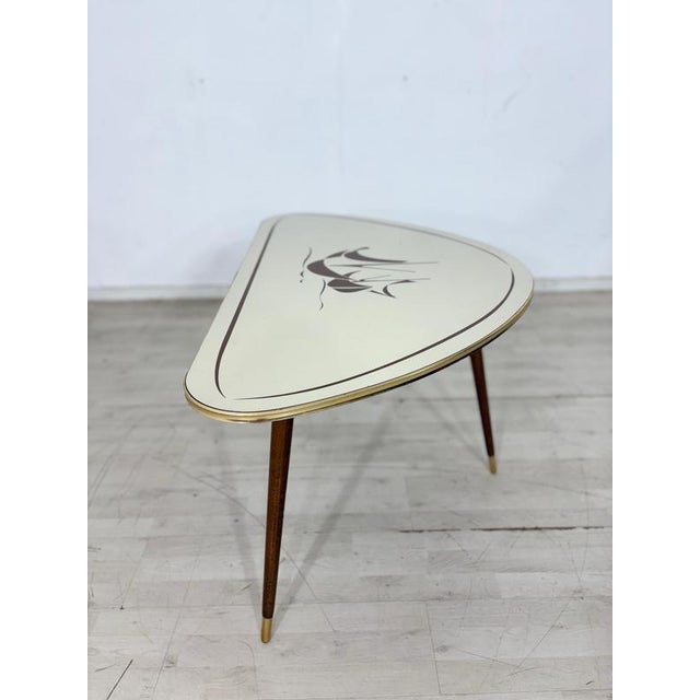 Mid-Century Kidney-Shaped Coffee Table with Graphic Decor For Sale - Image 6 of 8