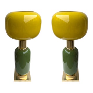 Contemporary Pair of Brass and Yellow Murano Glass Bulb Shade Lamps, Italy For Sale