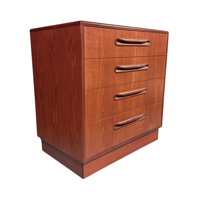 Vintage mid-century modern teak and Afromosia gent's chest of drawers designed by V.B. Wilkins for G-Plan's 'Fresco' range...