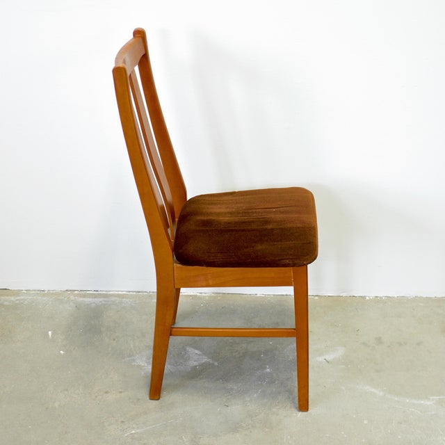 1960s Stone Hill Teak Dining Chairs - Set of 4 For Sale In Boston - Image 6 of 8