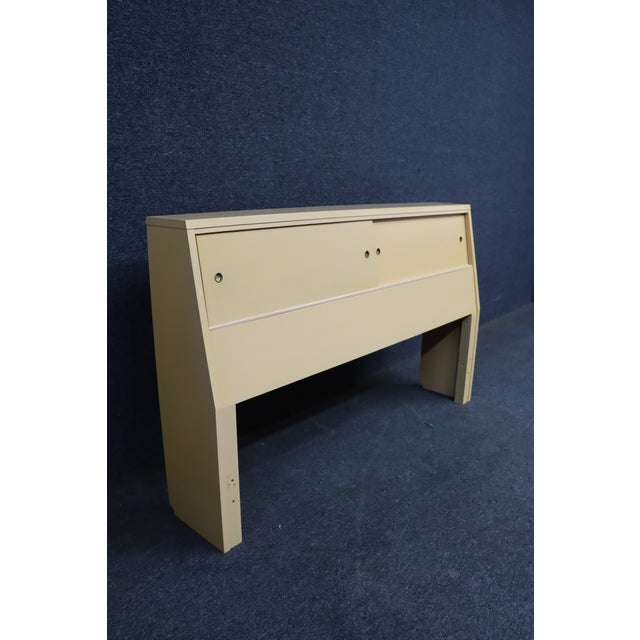 Mid-Century Modern Mid-Century Modern Painted Double Headboard Attributed to American of Martinsville For Sale - Image 3 of 8