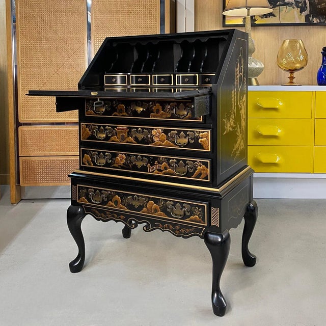 1970s Black Lacquer Hand Painted Asian Chinoiserie Black Lacquer Secretary Writing Desk For Sale - Image 5 of 16