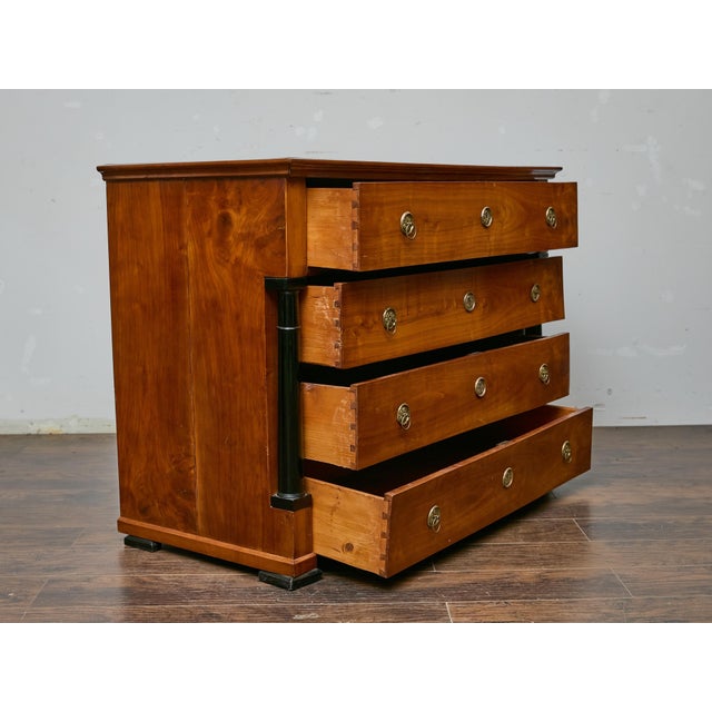 Traditional French Empire Walnut Commode With Ebonized Columns, Early 19th Century For Sale - Image 3 of 13