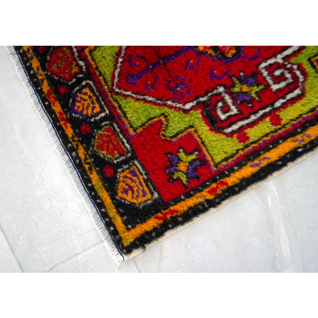 Red 1970s Hand Made Turkish Mat Rug Small Rug Kitchen Mat Organic Wool - 1'8" X 3'4" For Sale - Image 8 of 10