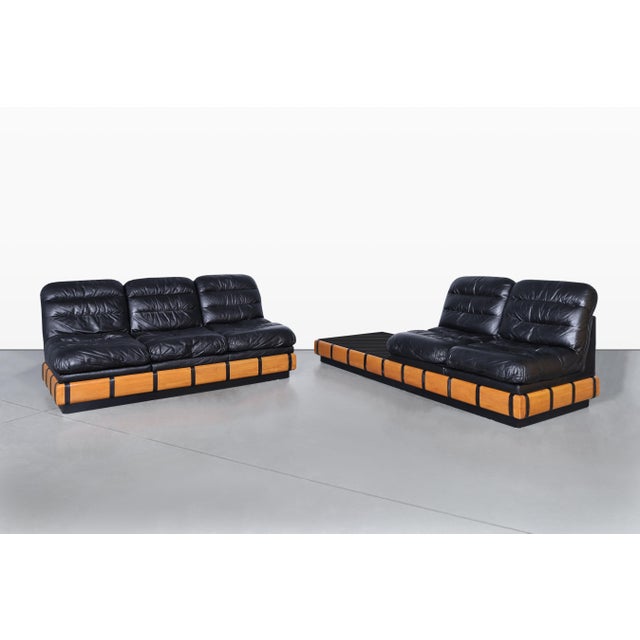 Mid-Century Modern Vintage 3-Piece Modular Seating Group With Coffee Table by Haralson–Seidel For Sale - Image 3 of 16