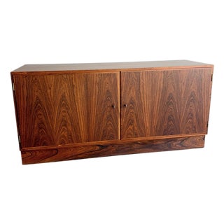 Mid Century Modern Poul Hundevad Danish Rosewood Credenza For Sale
