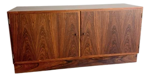 Mid Century Modern Poul Hundevad Danish Rosewood Credenza