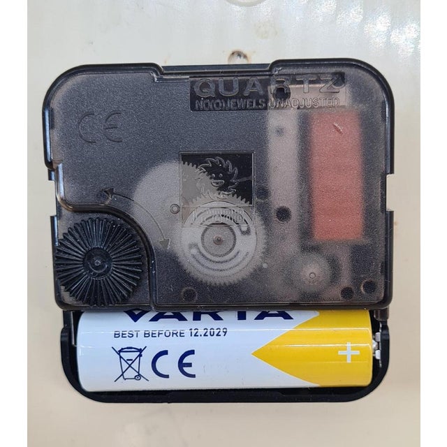 Vintage Z 312-17 Mantel Clock, 1970s For Sale - Image 14 of 15