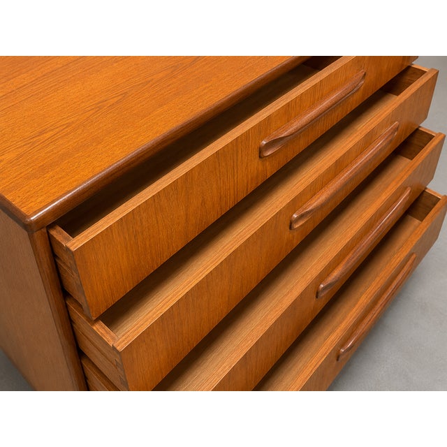 Mid Century Modern Teak Double Dresser by G-Plan, C. 1960's For Sale - Image 11 of 12