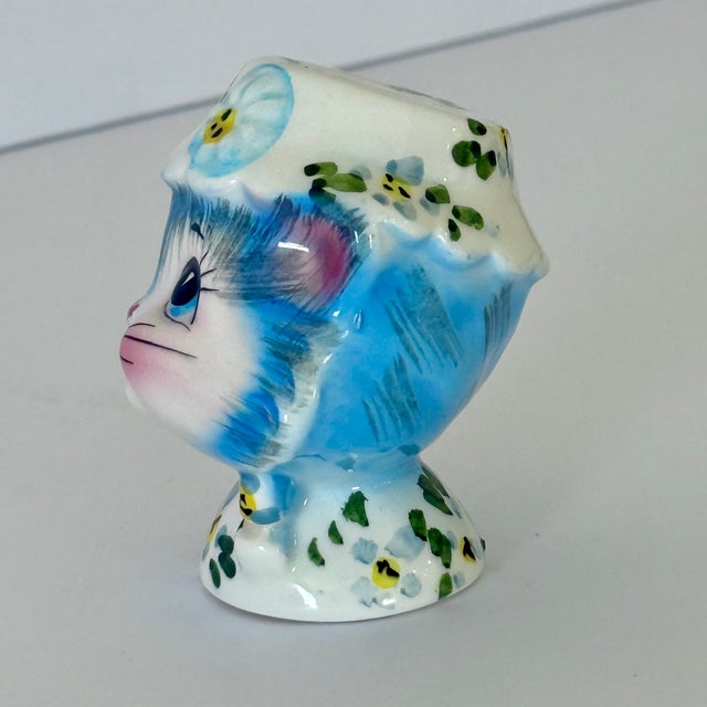 1950s Mid-Century Modern Miss Priss Kitty Salt Pepper Shakers Enesco, Anthropomorphic Ceramic Kitties For Sale In Phoenix - Image 6 of 11