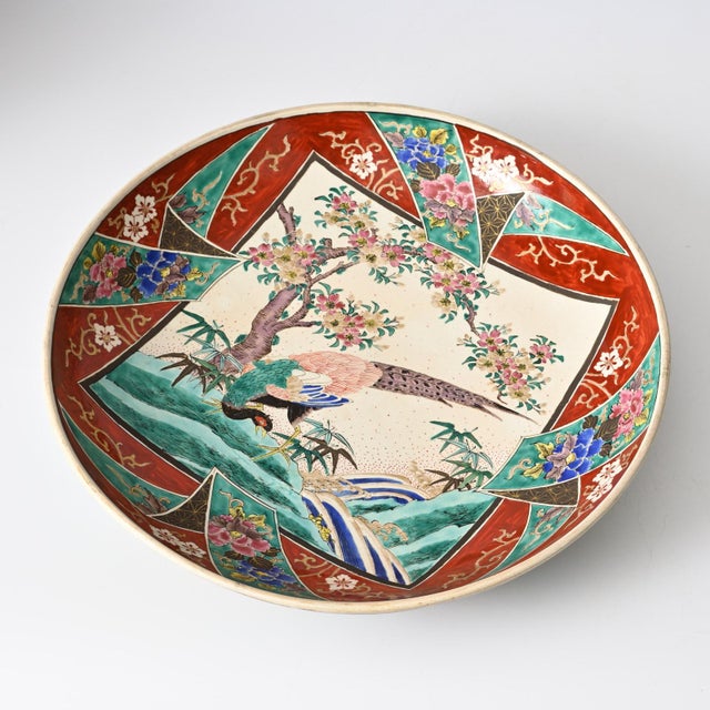 Large Meiji period, Kutani ceramic plate/dish. Signed: Dai Nippon Kutani zō.