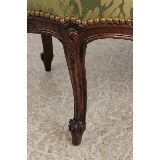 Vintage French Louis XV Style Small Chaise Lounge For Sale - Image 15 of 17