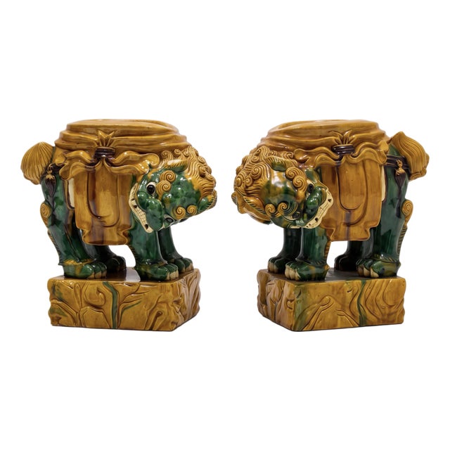 Mid-Century Chinese Export Majolica Glaze Foo Dog Pottery Garden Seats Side Tables - Pair For Sale