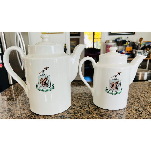 American Vintage Drake Hotel Chicago Tea Pots a Pair For Sale - Image 3 of 12