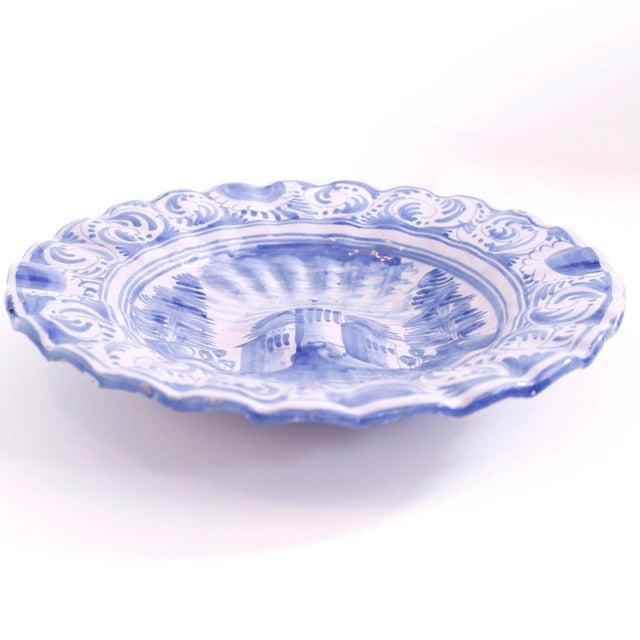 Baroque Antique Portuguese Faience Scalloped “Pie-Crust” Edge Charger For Sale - Image 3 of 8