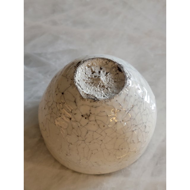 Handmade Japanese Crackle Glaze Ceramic Chawan Matcha Bowl by Yoshio Kangawa - One of a Kind For Sale - Image 12 of 12