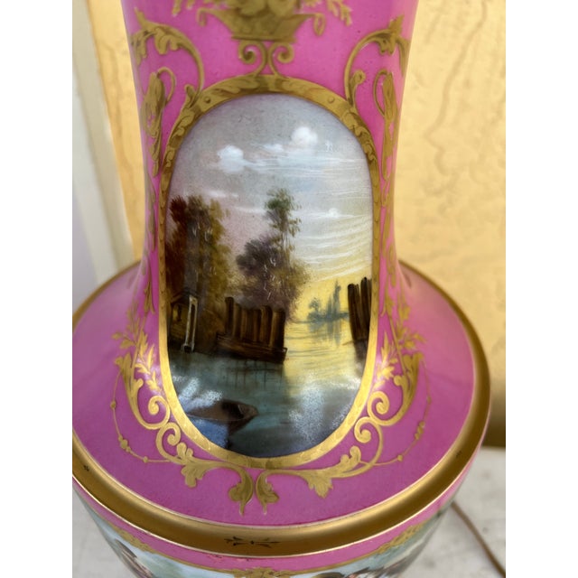 Early 20th Century Vintage French Sevres Style Pink Porcelain Urn Table Lamp With Dual-Sided Hand-Painted Scenes For Sale - Image 5 of 12