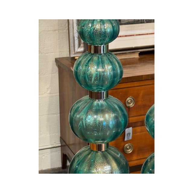 Pair of Murano Green and Gold Lamps For Sale - Image 4 of 6