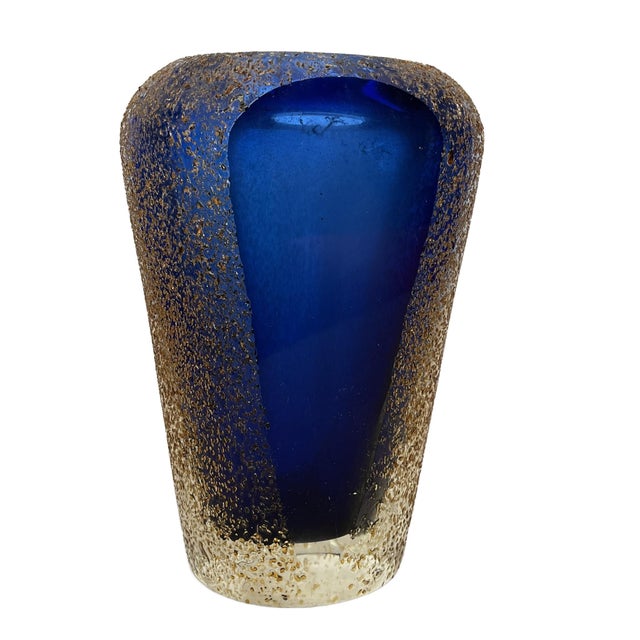 Blue Mid Century Modern Modern Cobalt Blue Glass Vase in the Style of Murano Alessandro Mandruzzato Sommerso Texture Glass For Sale - Image 8 of 14