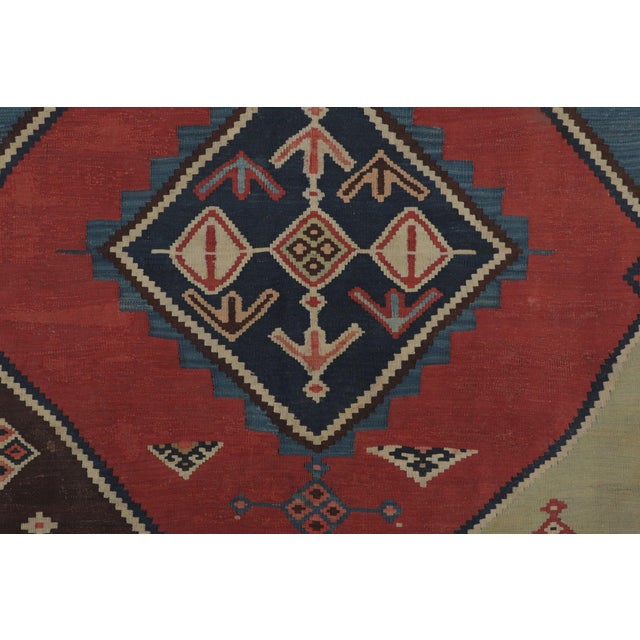 Traditional Antique Qashqai Geometric Medallion Rug, With Bold Tribal Design - Rug & Kilim For Sale - Image 3 of 7