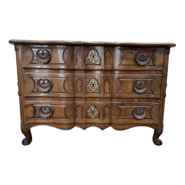 Louis XV Chest of Drawers in Walnut with Carved Shell Handles For Sale