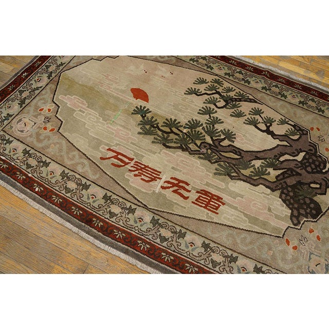 Chinese 1920s Ivory Gray Scene Pictorial Antique Chinese Khotan Rug 4'2" X 6'8" Hand Knotted Wool Carpet For Sale - Image 3 of 6