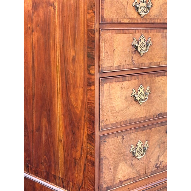 Antique George II Walnut Chest of Drawers, 1740 For Sale - Image 10 of 14