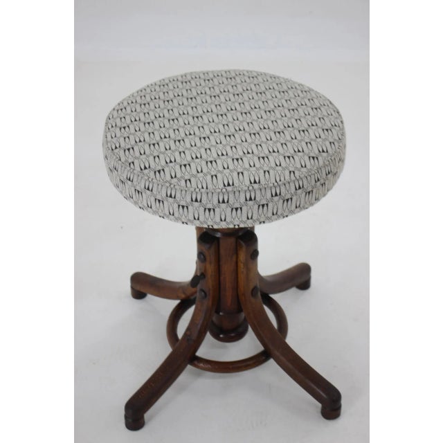 Piano Bentwood Beech Stool, Czechoslovakia, 1930s For Sale - Image 3 of 11