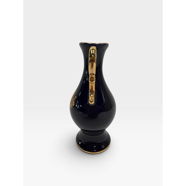 French French Limoges Castel Cobalt Porcelain Miniature Amphora Vase – Fragonard Scene For Sale - Image 3 of 7