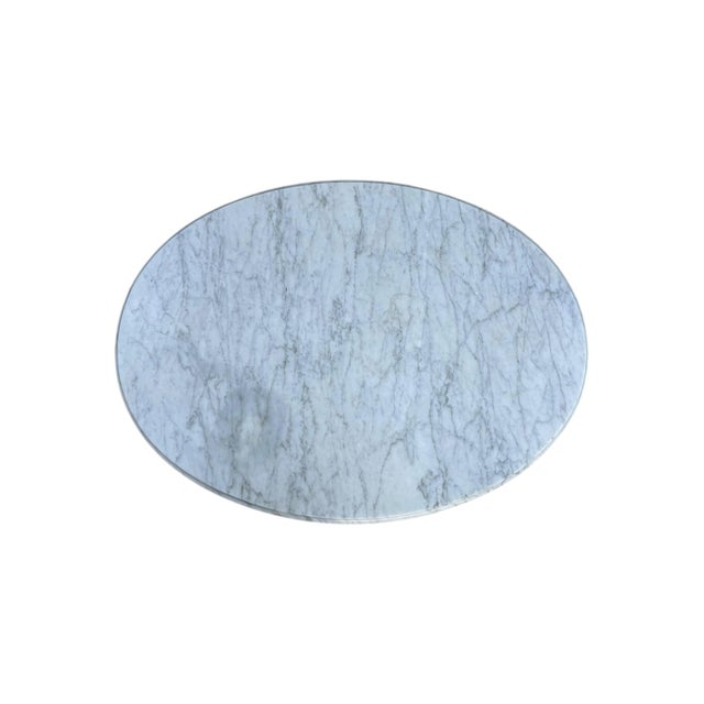 Early 20th Century Antique Renaissance Revival Walnut Parlor TableWith White Marble Top For Sale - Image 5 of 18