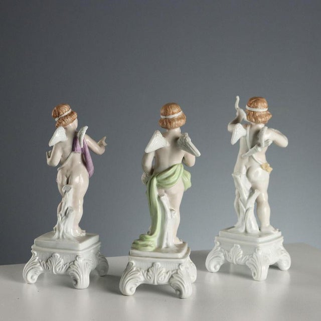 Capodimonte Porcelain Figurines, Set of 5 For Sale - Image 9 of 13