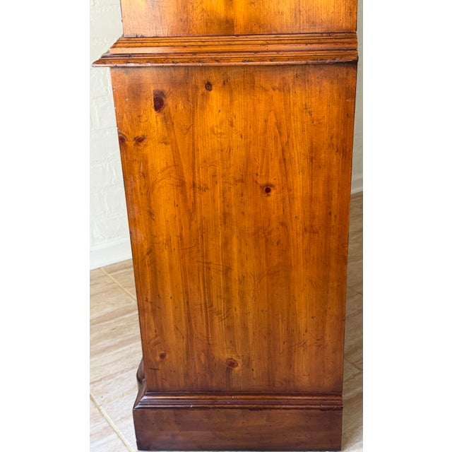 1970s 1970s Drexel Heritage American Tour Serpentine-Front Six-Drawer Highboy Chest For Sale - Image 5 of 10