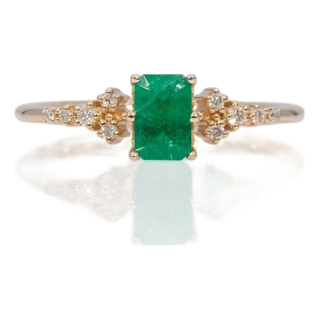 Colombian Emerald Ring With Earth-Mined Diamond Accents: Solid 14k Gold, 5x4mm, Size 6.75 For Sale