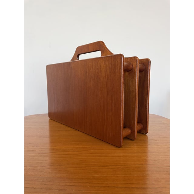 Mid-Century Modern Vintage Danish Magazine Rack in Teak, 1960 For Sale - Image 3 of 10