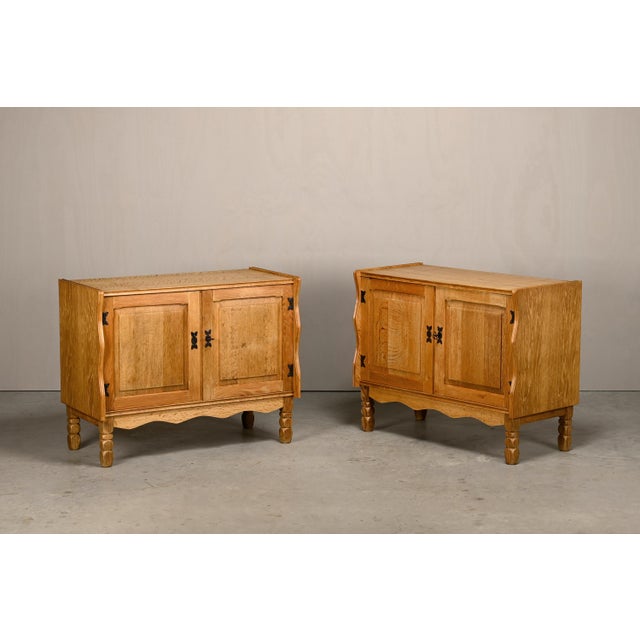 Mid-Century Danish Oak Bedside Cabinets by Henning Kjærnulf, Denmark, 1960s, Set of 2 For Sale - Image 4 of 18