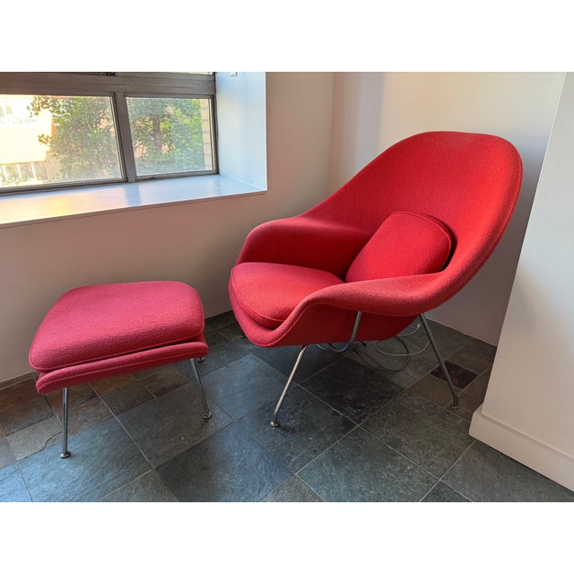 Eero Saarinen for Knoll womb chair & ottoman set. Original Red wool boucle with silver legs. Designed by Eero Saarinen in...