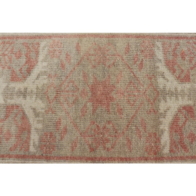 Textile Vintage Turkish Oushak Rug With Geometric Design in Soft Red, and Light Green 2'6"x3'10" For Sale - Image 7 of 9