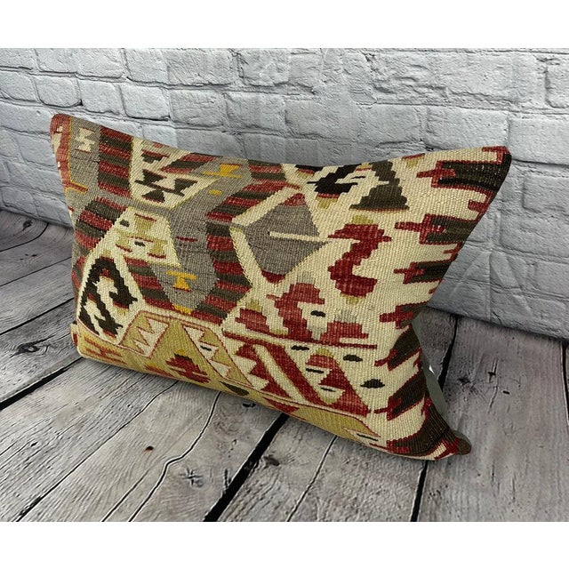 Vintage Pillow Case Turkish Kilim Pillow Decorative Kilim Pillow Dry cleaning only. PILLOW INSERT IS NOT INCLUDED
