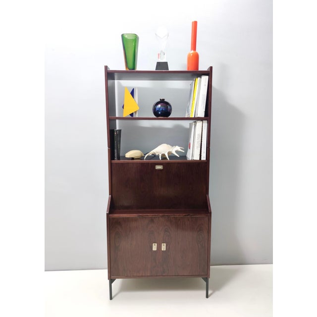 1960s Vintage Walnut Secretaire with Bookshelf by Claudio Salocchi for Luigi Sormani, 1950s For Sale - Image 5 of 14