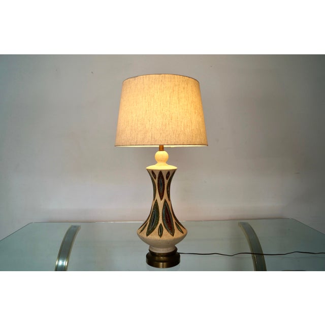1960’s Mid-Century Modern Glazed Pottery Ceramic Table Lamp For Sale - Image 10 of 12