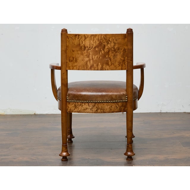 Early 20th Century English Burl Wood Armchair with Leather Upholstery and Turned Disc Feet For Sale - Image 10 of 12