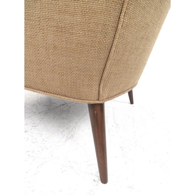 Mid 20th Century Vintage Tweed Mid-Century Wingback Lounge Chair For Sale - Image 9 of 10