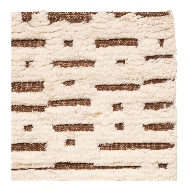 Schumacher Abstract Ikat Rug In Ivory & Brown For Sale