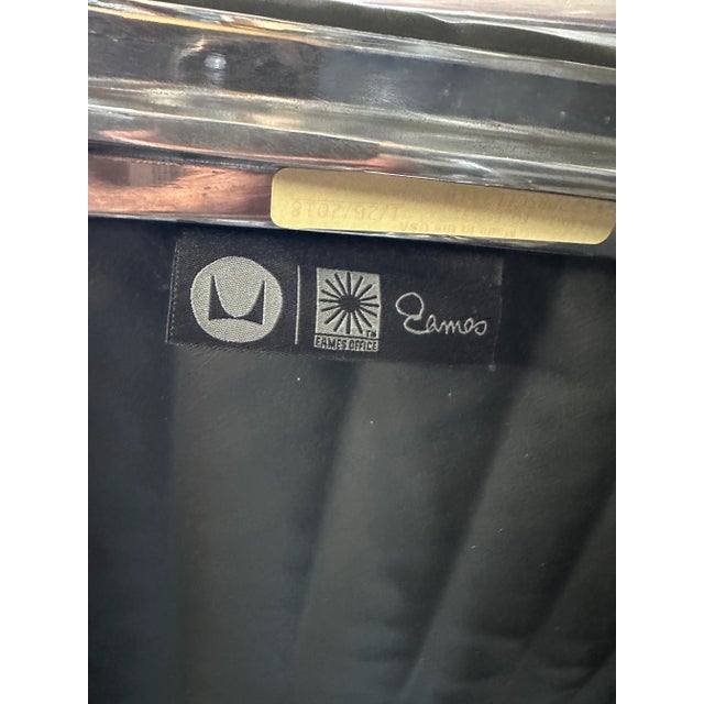Herman Miller Herman Miller Eames Executive Aluminum Group Chair For Sale - Image 4 of 4