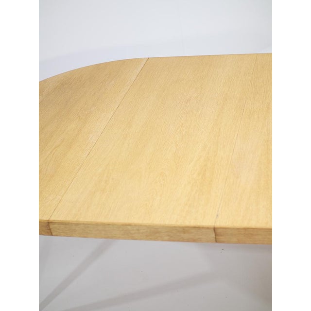 Danish Extendable Round Dining Table in Oak, 1960s For Sale - Image 9 of 18