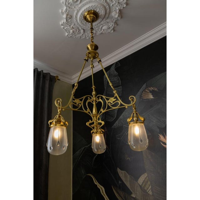 1920s French Art Nouveau Brass and Frosted Glass Three-Light Chandelier, circa 1920 For Sale - Image 5 of 18