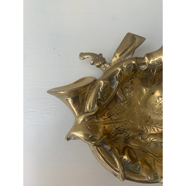 Vintage English Country Cast Brass Hunt-Themed Catchall Bowl For Sale - Image 4 of 7