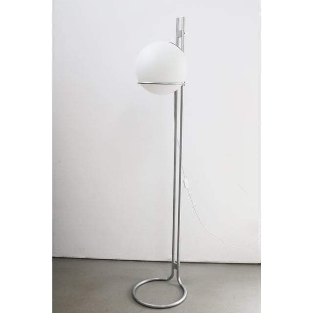 Vintage Italian Space Age Floor Lamp in Aluminum and Opal Glass, 1970s For Sale - Image 10 of 11